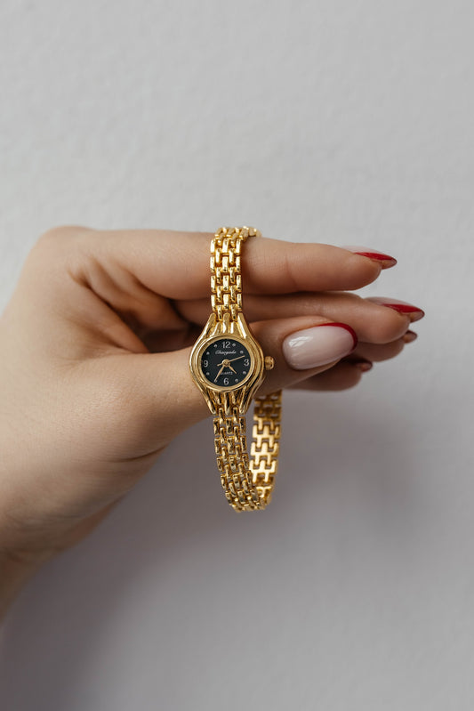 Women small watch. Simple Watch. Minimalist watch